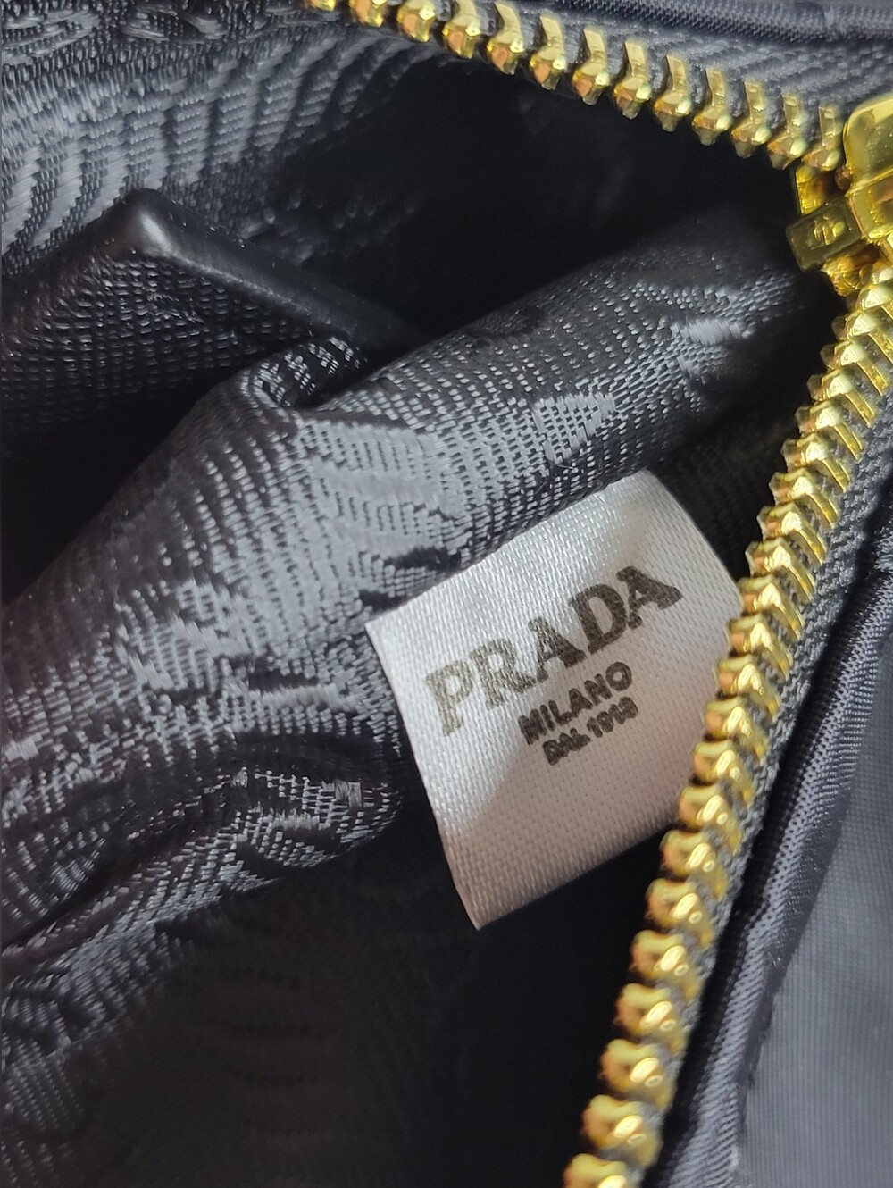 GWP Prada Black Quilted Tessuto Nylon Chain Bag 9"x8", New In Box - Picture 11 of 15